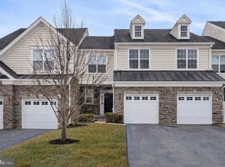 222 Ella Ln, Conshohocken, PA 19428