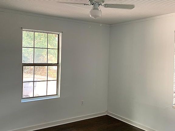 Front house bedroom