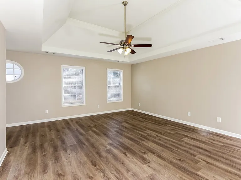 185 Overlook Dr — Photo 12