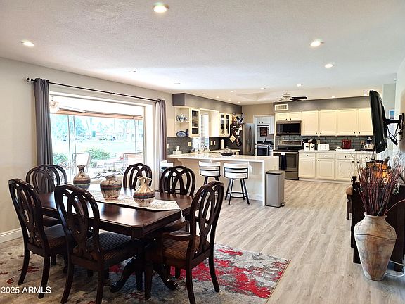 4th image of 7813 E LAKEVIEW Avenue