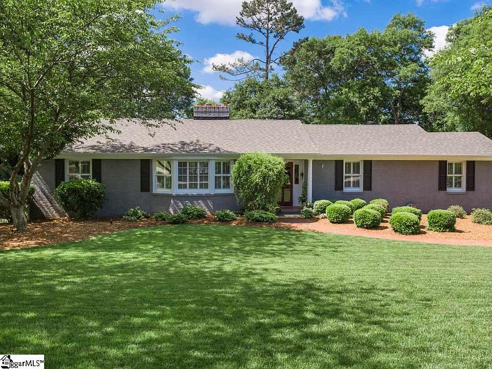 1st image of 124 Sunset Dr