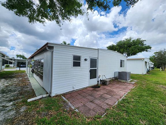 4th image of 3133 State Road 580 #244