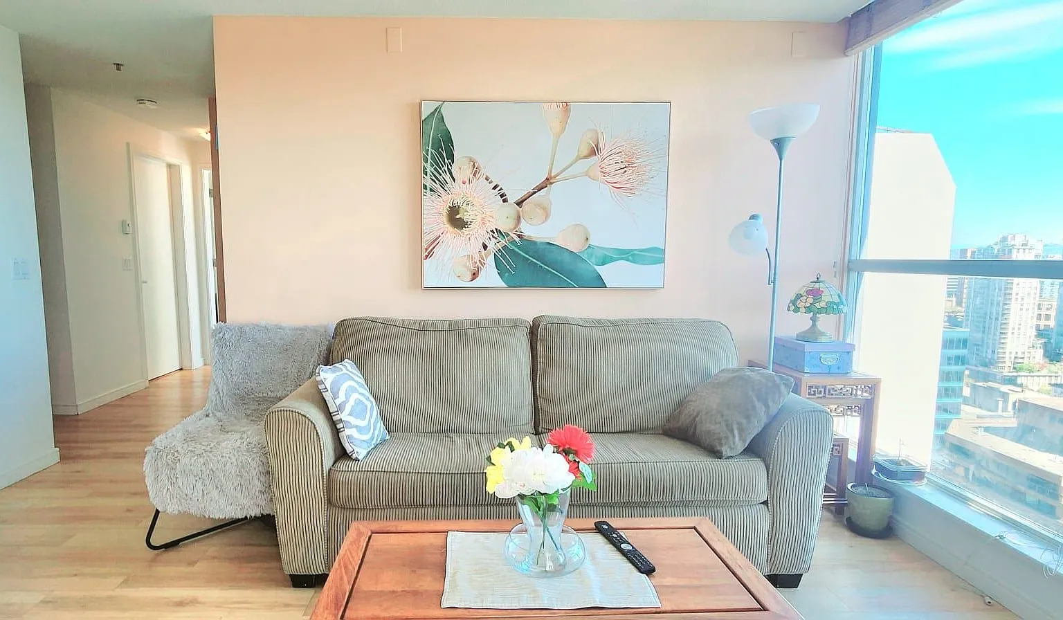2 bed, 800 sqft, $3,250 — Photo 3