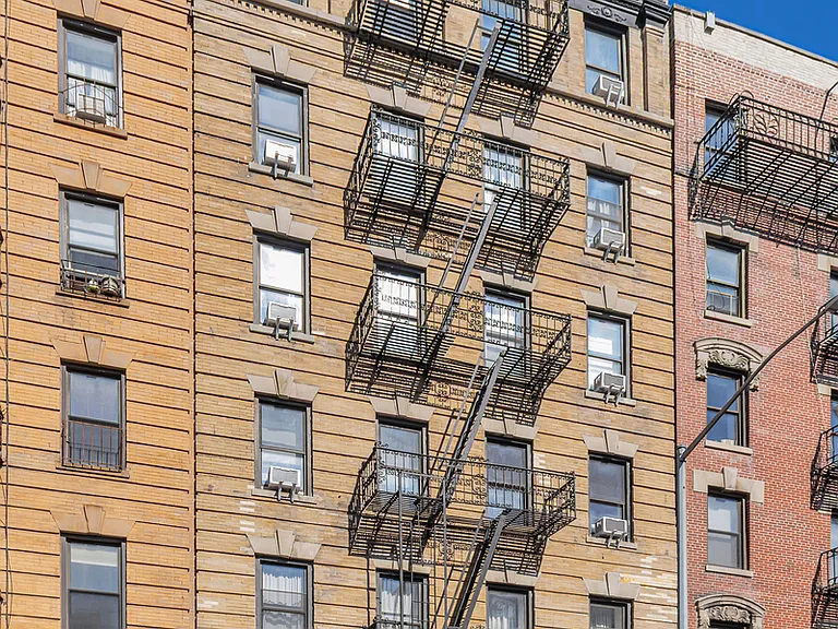75 Thompson St #15 — Photo 8