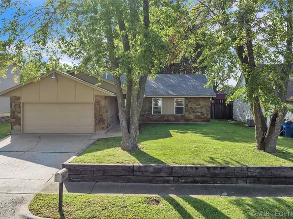 3523 S 148th East Pl, Tulsa, OK 74134