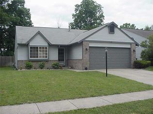 5919 Buck Rill Dr, Indianapolis, IN 46237