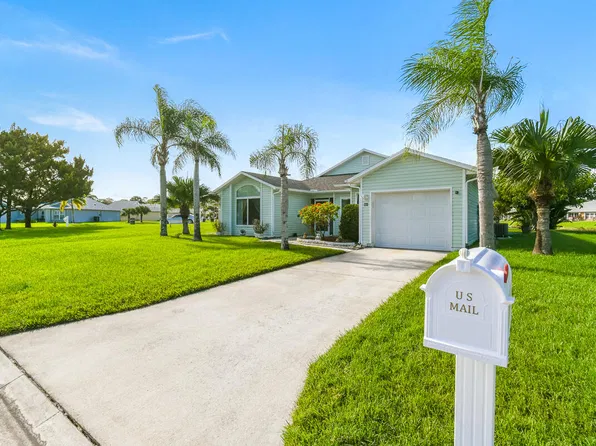 551 Paurotis Lane, Fort Pierce, FL 34982