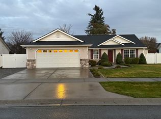 8964 N Handler Dr, Hayden Lake, ID 83835