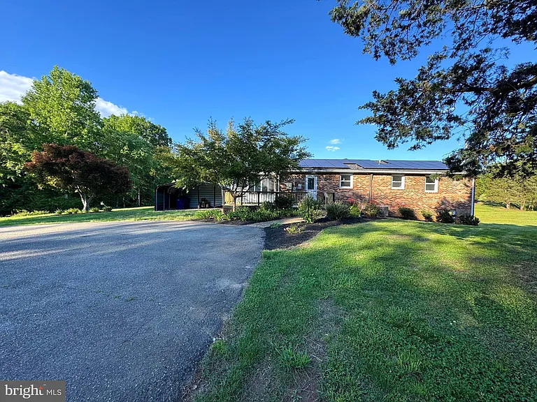 3925 Senior Ln — Photo 4