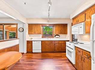 7428 Concerto Curv NE, Fridley, MN 55432