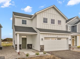 6745 104th St S, Cottage Grove, MN 55016