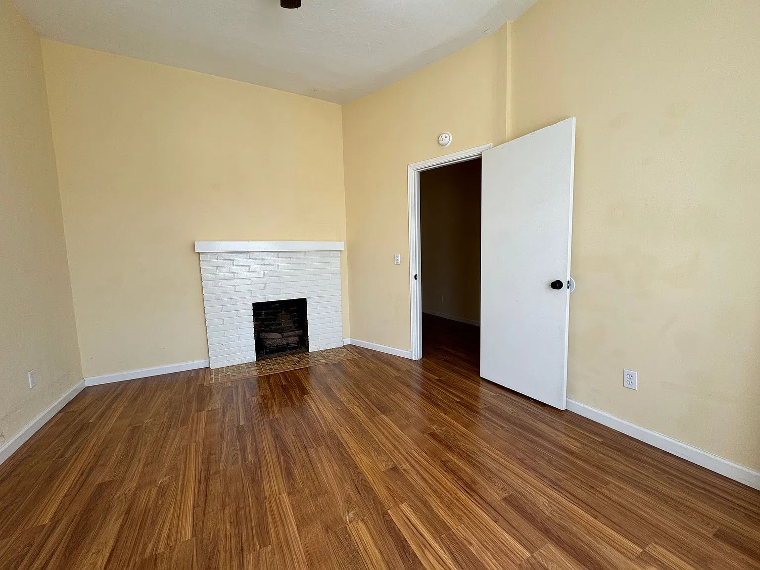 2 bed, $2,875 — Photo 4