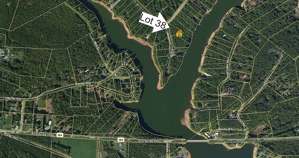 2nd image of 38 Lakewind Ct