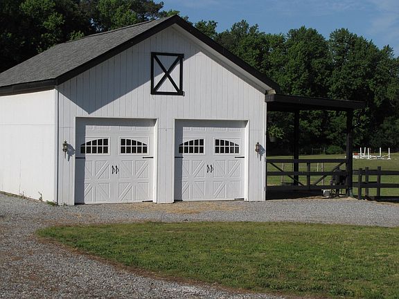 Easily convert into oversized garage/workshop