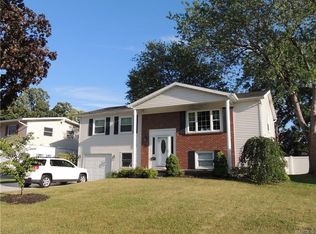 1948 Marjorie Rd, Grand Island, NY 14072