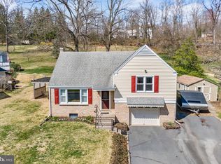 1116 N 7th St, Perkasie, PA 18944