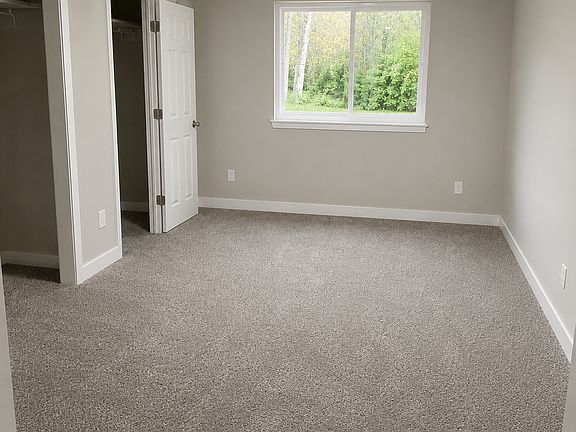 5th image of 4131 54th Ave NE