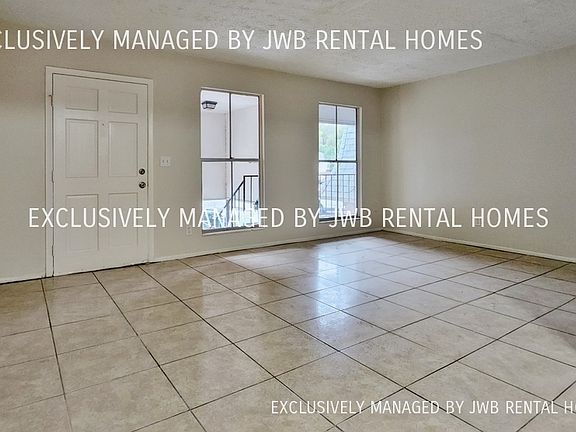 3rd image of 7201 Arlington Expy APT 58