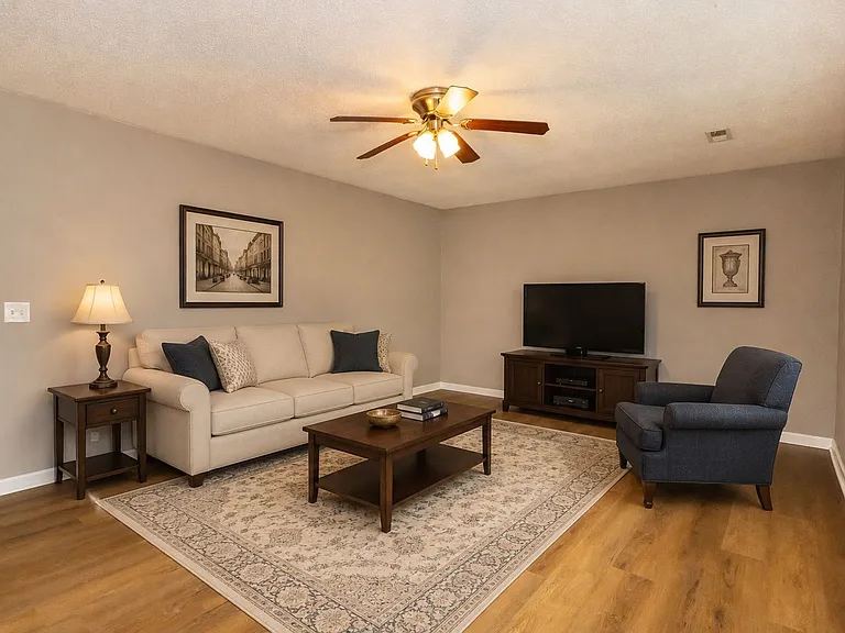 6080 Old Dayton Pike #A — Photo 2