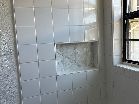 Shower tile