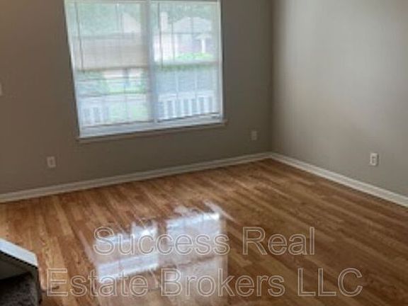 2nd image of 5335 Willow Park Blvd
