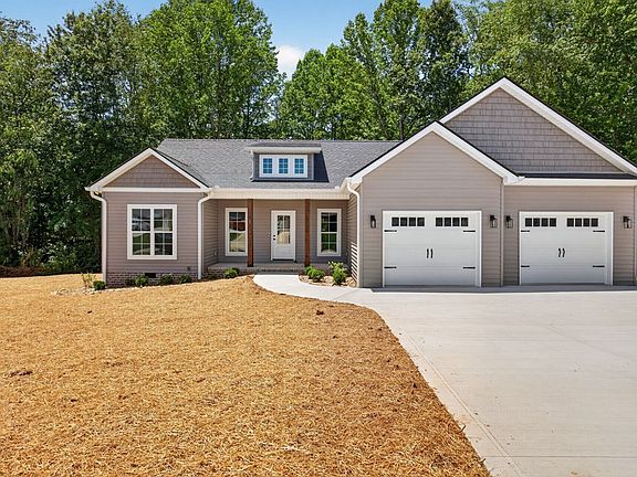 3rd image of 6700 Parwood Dr