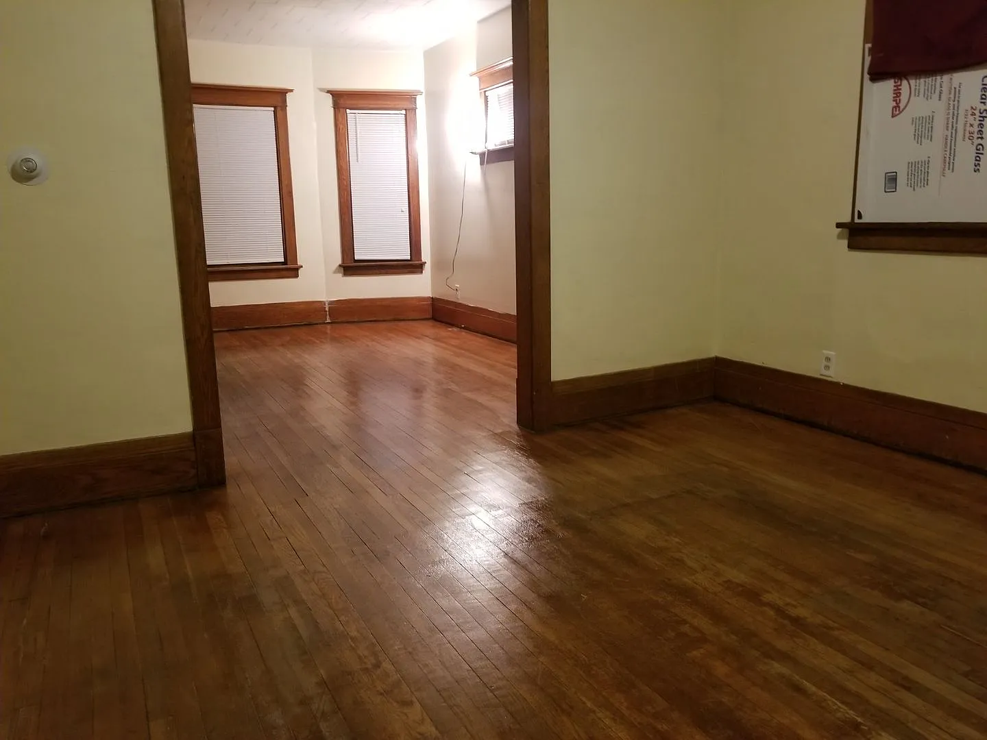 720 W 9th St - * — Photo 3