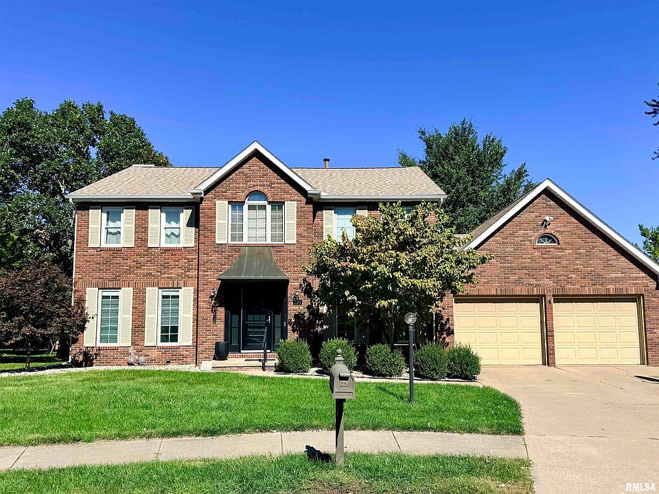 1st image of 301 W Northpoint Ct