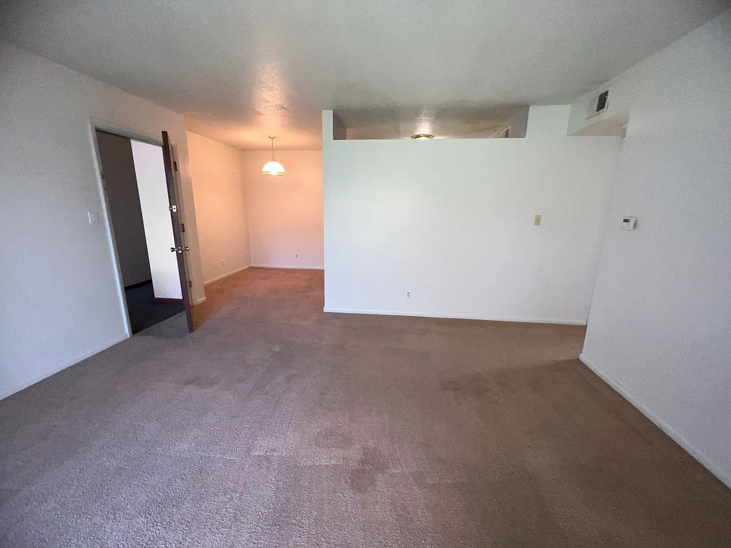 Gold Falls Villa Apartments — Photo 4