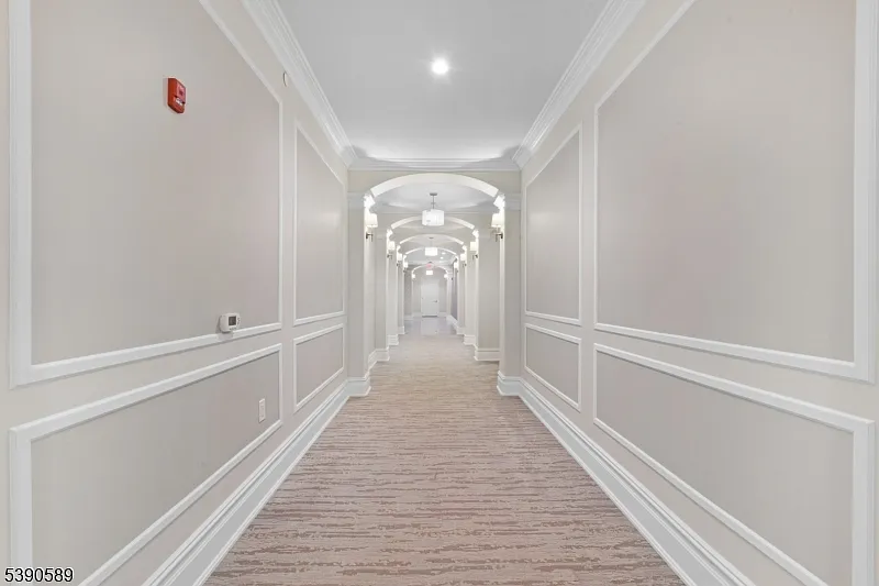 1 bed, 1.5 bath, $4,700 — Photo 3