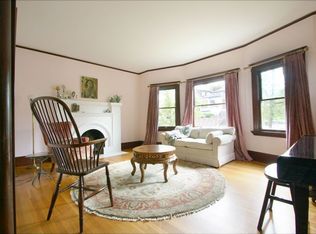 4191 Gilbert St, Oakland, CA 94611