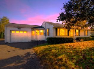56 Taft St, Feeding Hills, MA 01030