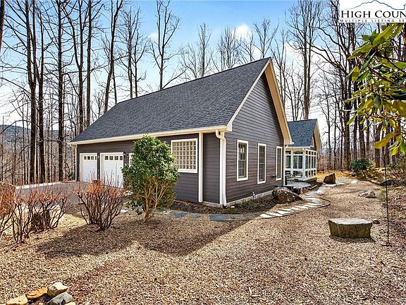 5th image of 219 Catawba Drive