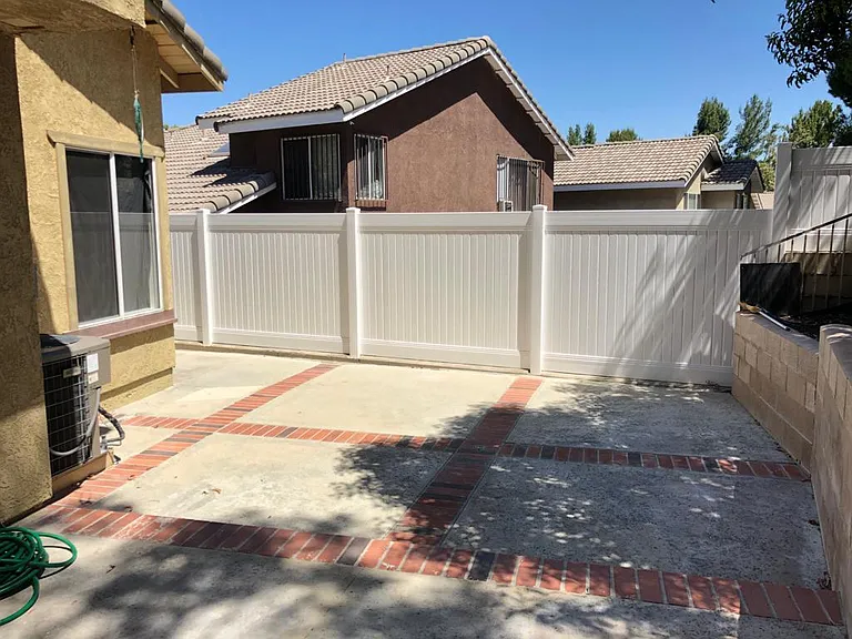Goldenview Dr — Photo 13