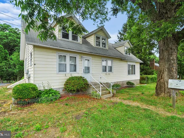 50 Bell St, Little Creek, DE 19961