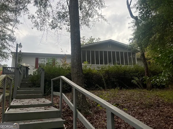 835 Calhoun Rd, Abbeville, AL 36310