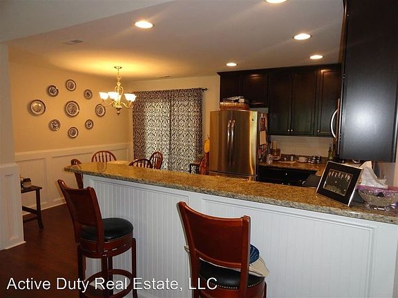 4th image of 1740 Chadwick Shores Dr