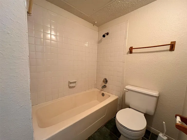 1601 Faro Dr #1304 — Photo 6