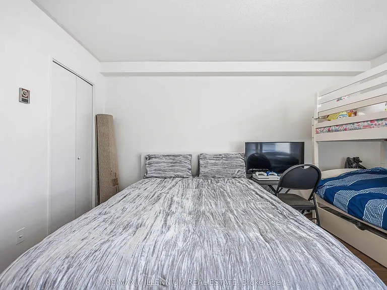 2550 Pharmacy Ave #1107 — Photo 28