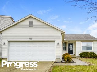 7678 Farm Hill Dr, Blacklick, OH