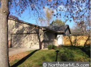9563 Grey Widgeon Pl, Eden Prairie, MN 55347