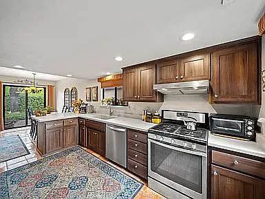 874 Tanglewood Dr — Photo 10