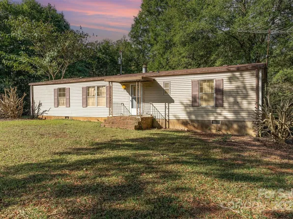 11500 Beagle St, Midland, NC 28107