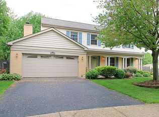 2281 Woodland Cir, Naperville, IL 60565