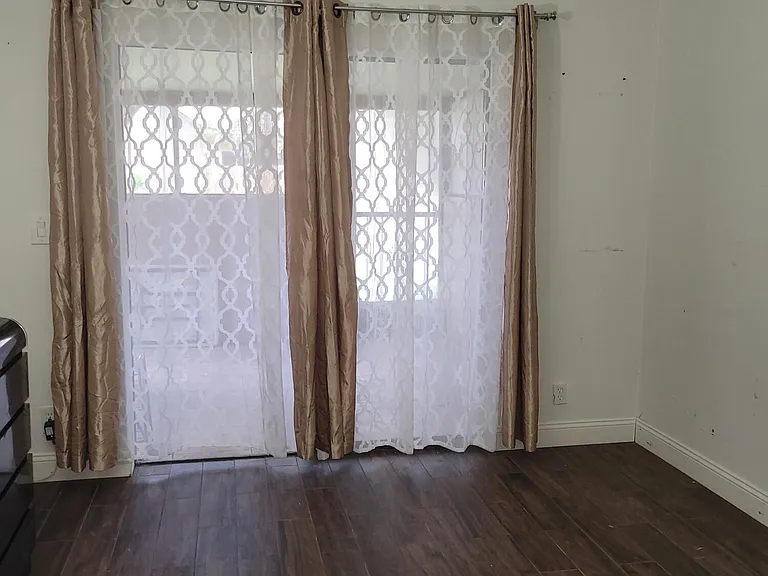 3605 NW 21st Ct — Photo 19
