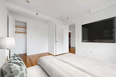 Rented by Living New York