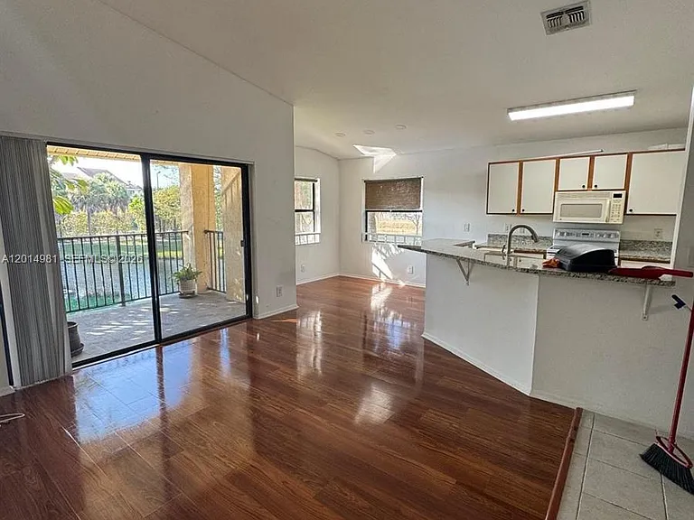 9999 Summerbreeze Dr #620 — Photo 8