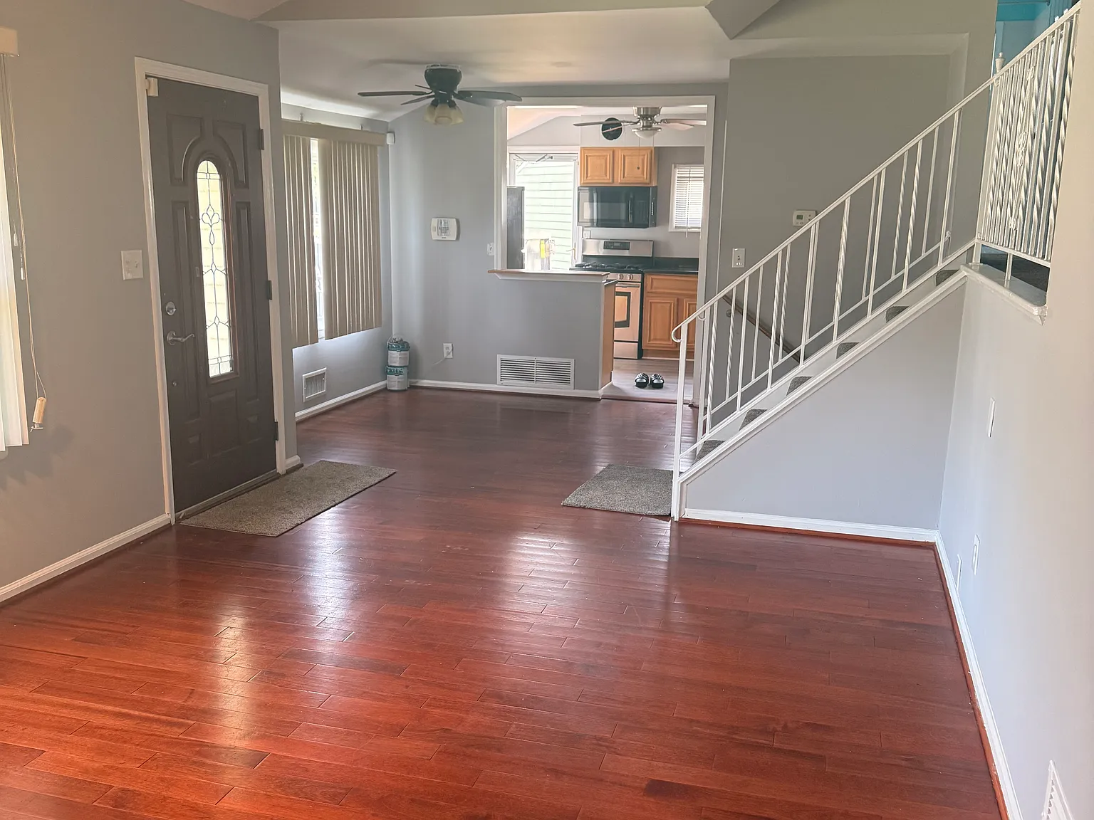 3 bed, 1520 sqft, $2,550 — Photo 4
