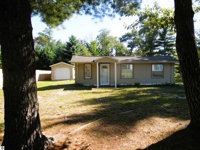 1590 Northwoods Dr, Alger, MI, 48610