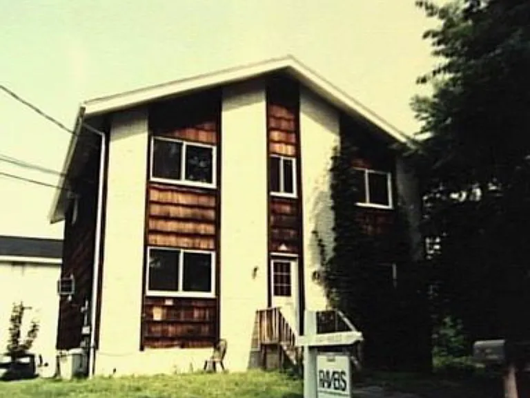 30 Howard Ave #2 — Photo 1
